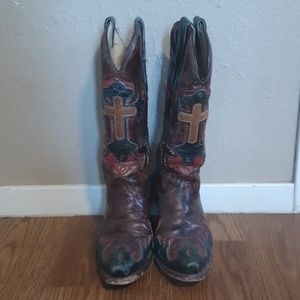 Corral boots